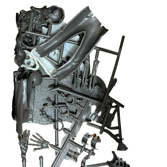 Original Vintage Aurora Forgotten Prisoner Of Castel-Mare Model Kit Glows In The - Picture 3 of 9